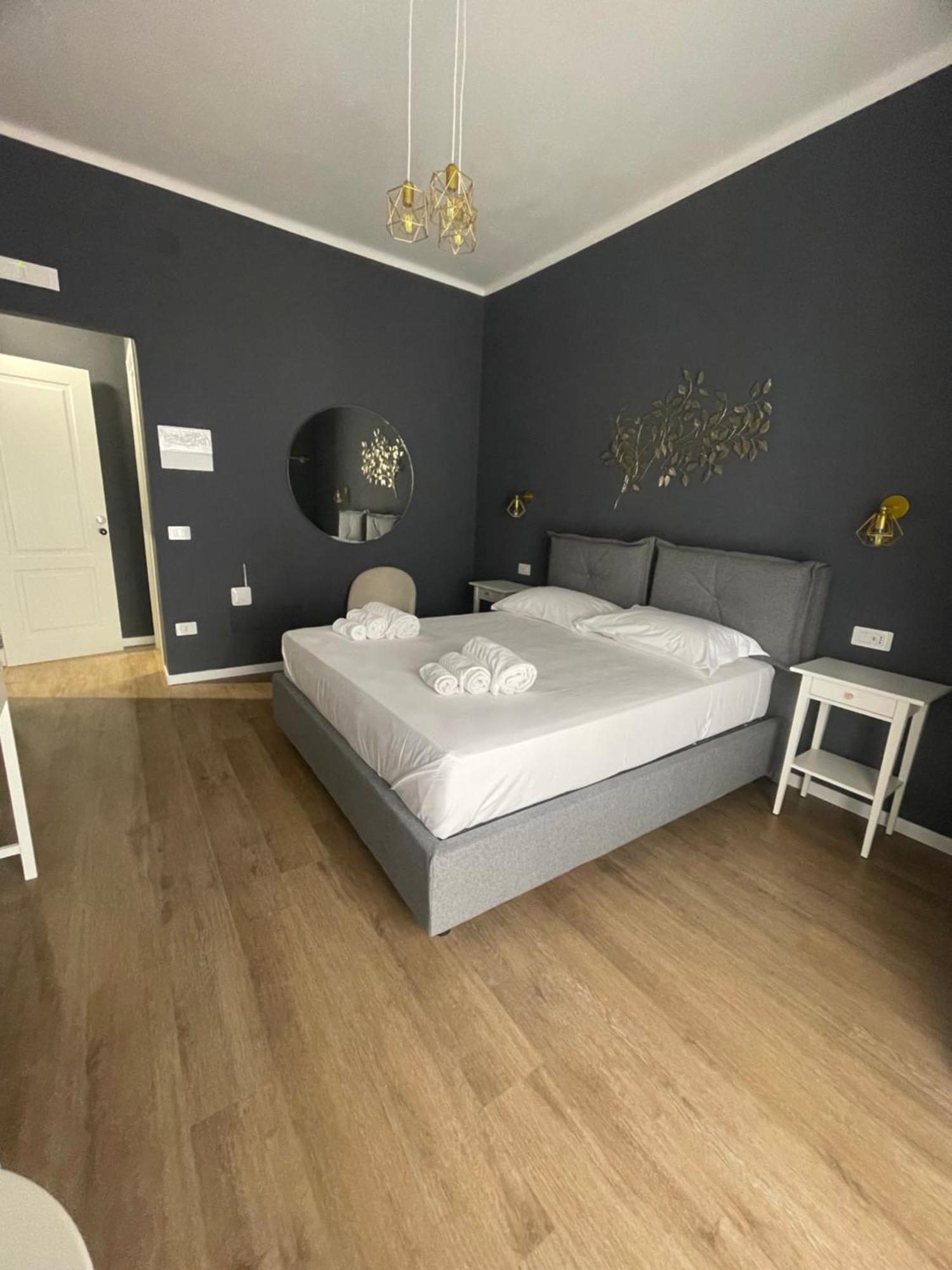 Isvi Bari Comfort Rooms Kültér fotó