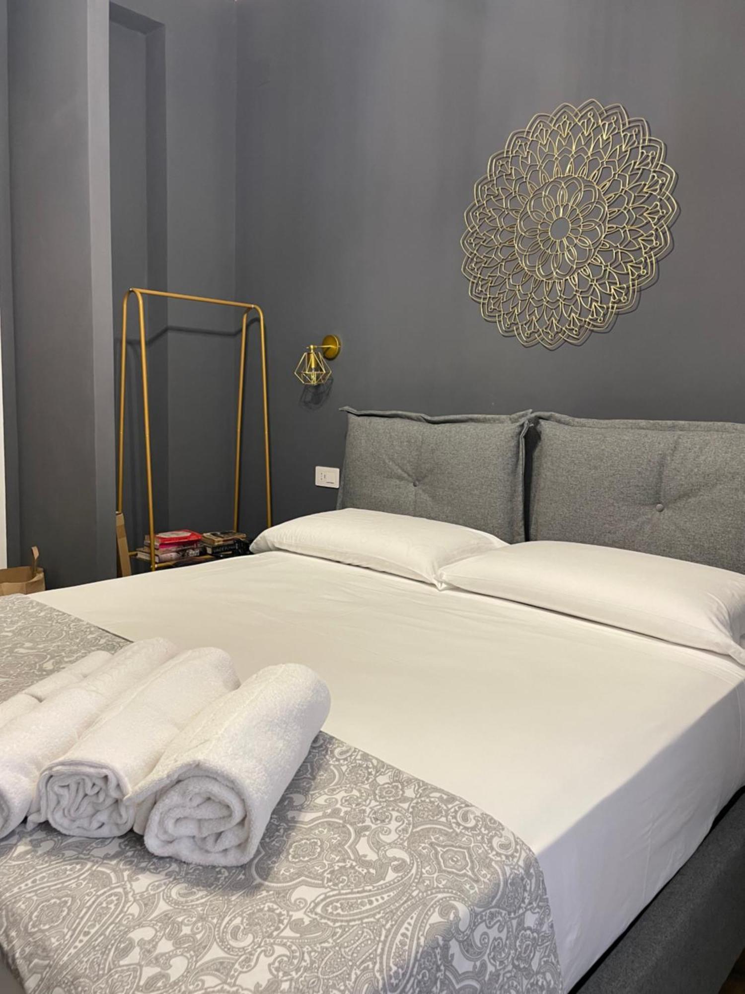 Isvi Bari Comfort Rooms Kültér fotó